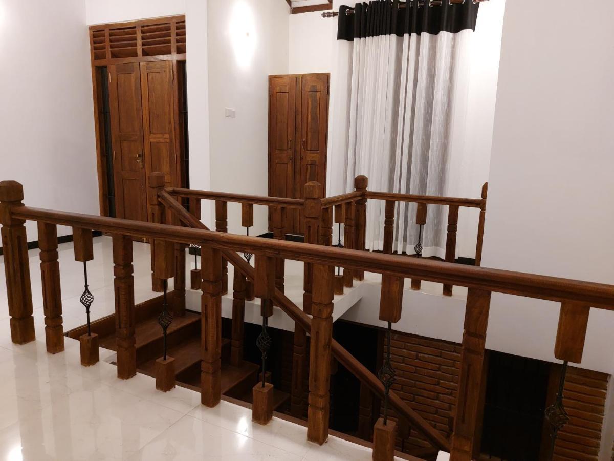 Green Shield Resort Anuradhapura Exteriör bild
