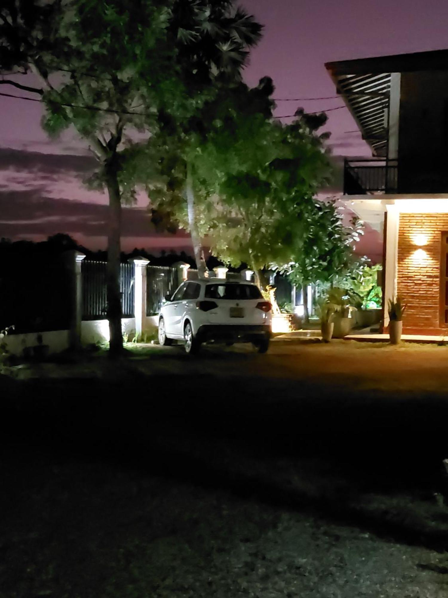 Green Shield Resort Anuradhapura Exteriör bild