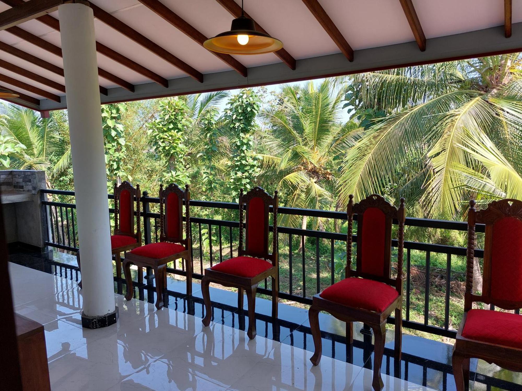 Green Shield Resort Anuradhapura Rum bild